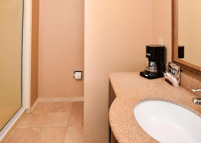 Hampton By Hilton Hotel 3*