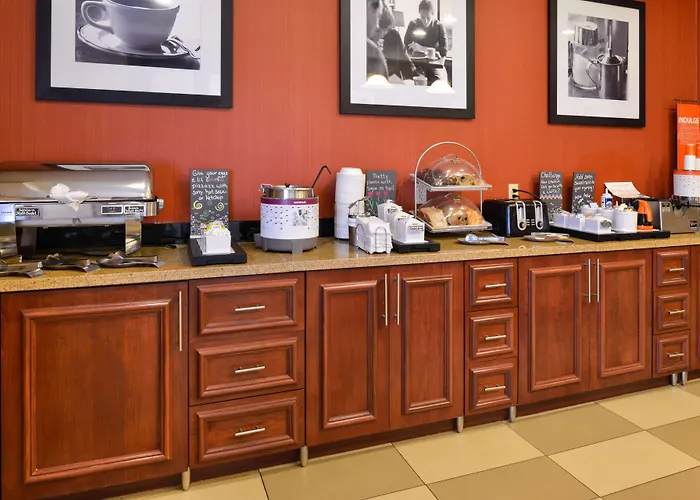 Hotel Hampton By Hilton Litchfield