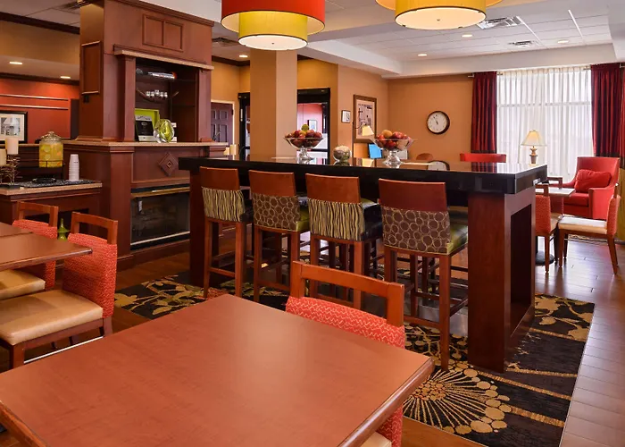 Hampton By Hilton 3* Litchfield