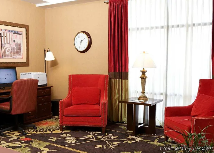 Hampton By Hilton Hotel 3*
