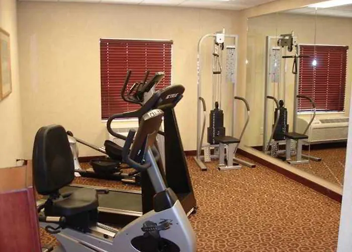 Hampton By Hilton Hotel 3*